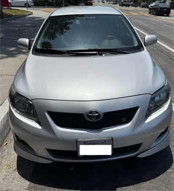 2010 Toyota S - Image 1